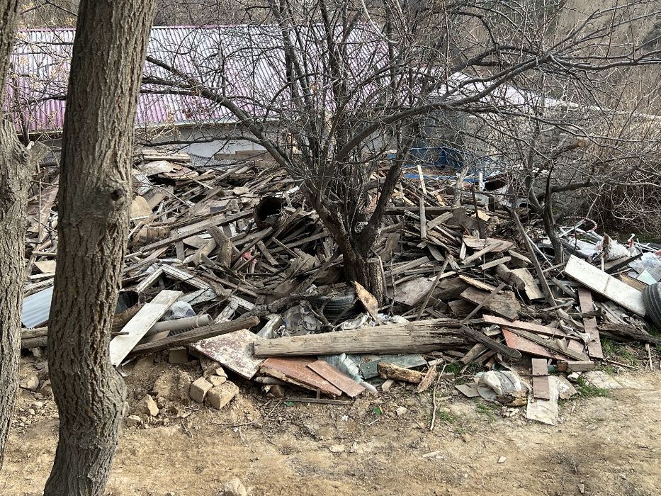 O‘tinlar sotiladi, uzis opketasiz