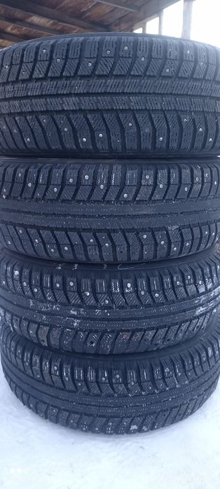 Продам Шины зимние