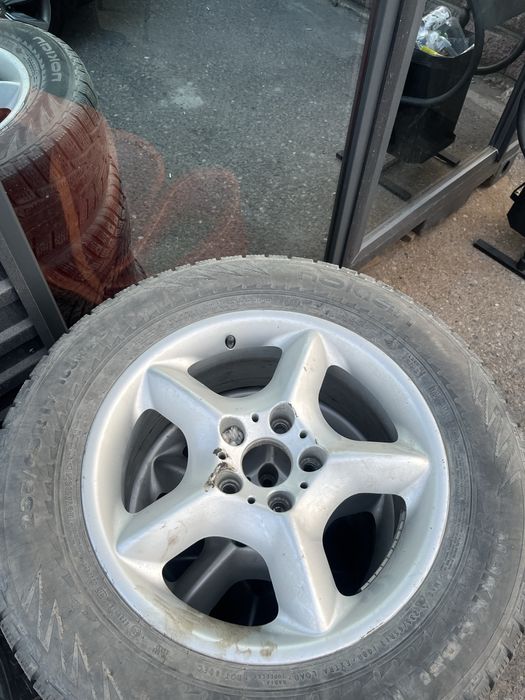 Шины с диской на БМВ