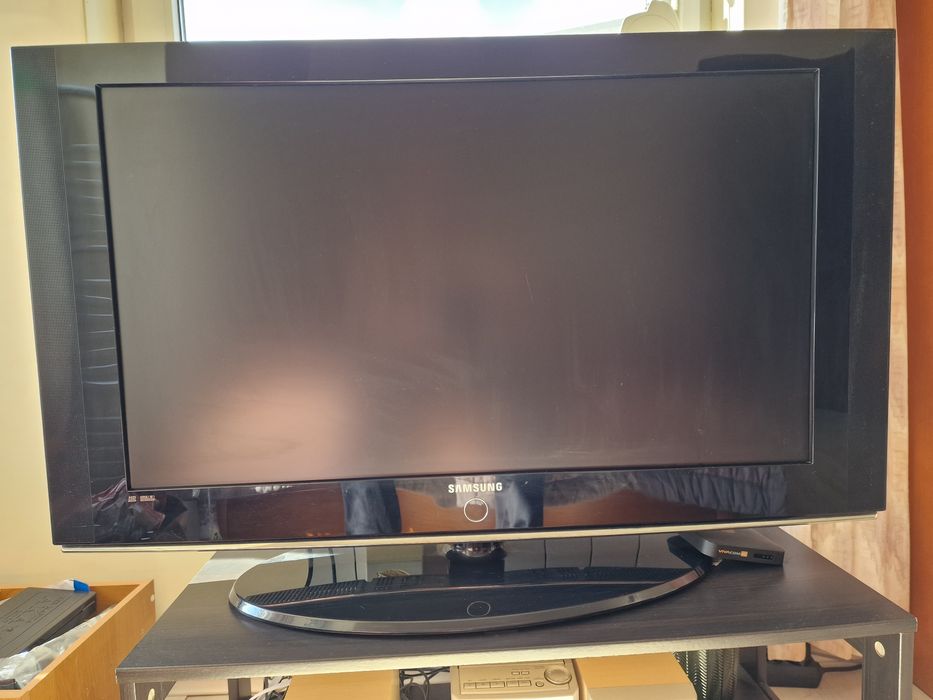 Телевизор Самсунг 12 инча