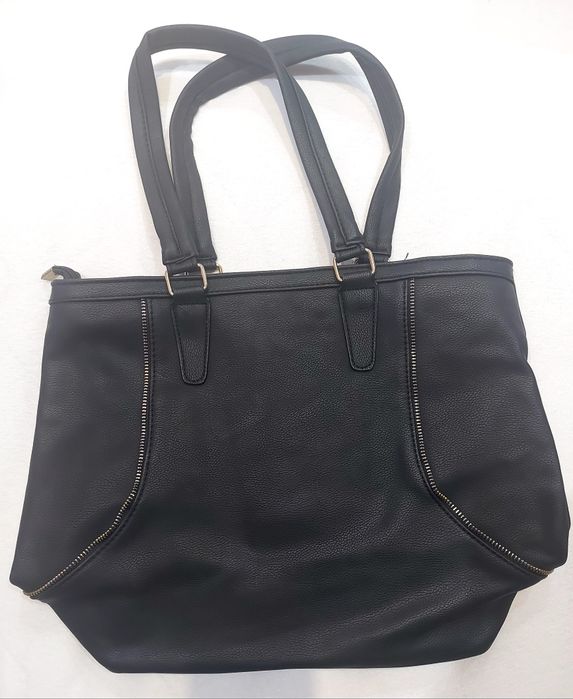 Дамски чанти и раници