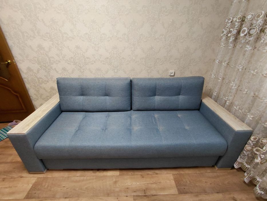 Продам мягкий диван