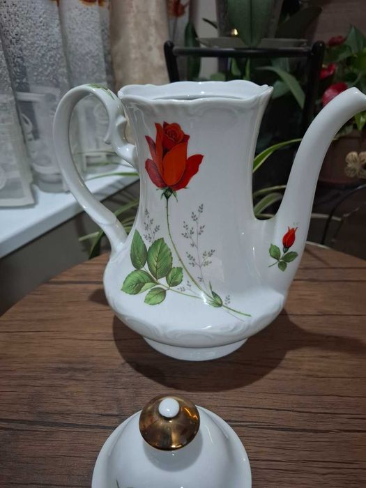 Порцеланови чайници