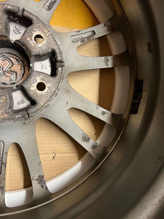 Лети джанти за 18”5x114,3 за Ifiniti Q50.