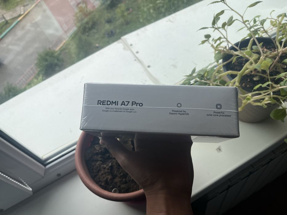 Продаю новый Redmi A7 Pro 4/128 ГБ.