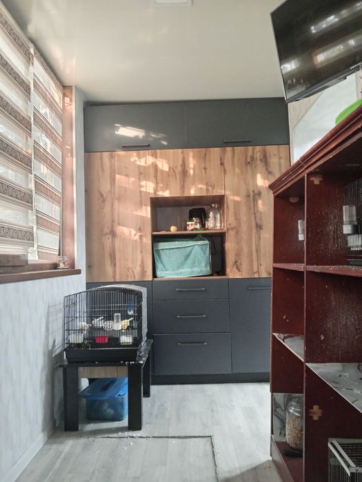 Чирчик 4 микро район 3х Нархи 42.000$ Бош толов ва паспорт бн Ипотека