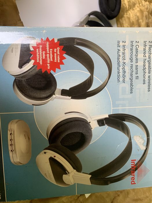 Безжчни блутут слушалки