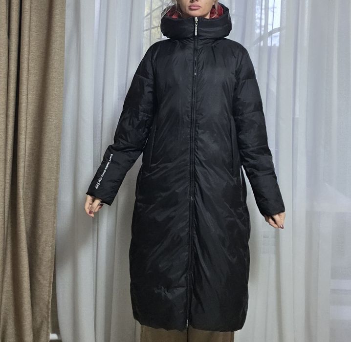 Продам зимний пуховик