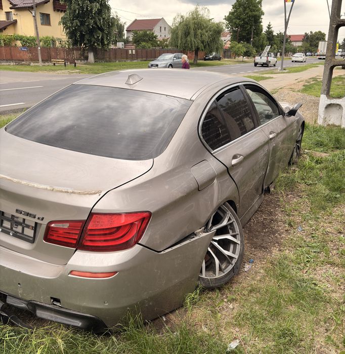 BMW F10 520d Avariat