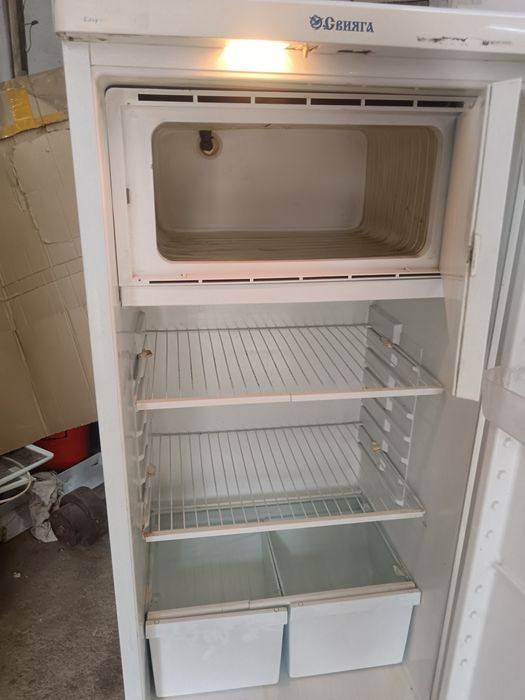 Продам холодильник