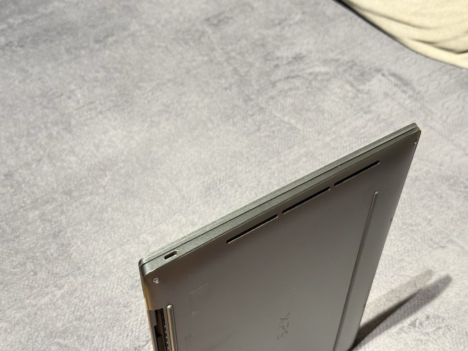 13.4’UHD+OLED Touch/i7-1260P/Dell XPS 9320+/32GB LPDDR5 5200Mhz/1TB