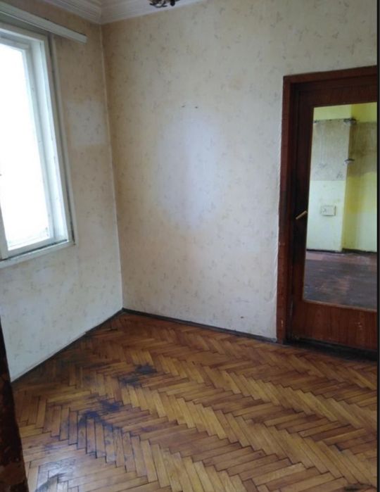 Продава се Четиристаен апартамент в София, Център - 140 кв.м за 1822 €/кв.м - Снимка #3