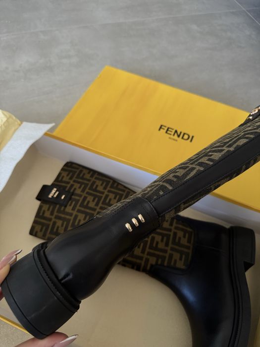 Оригинални ботуши Фенди / Fendi