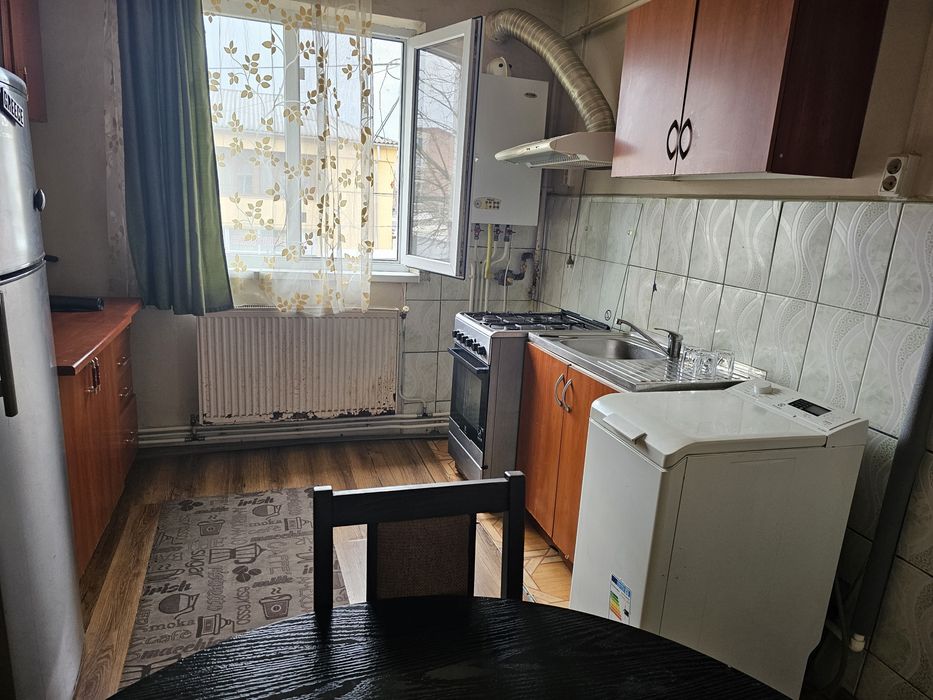 Apartament 2 camere  Hunedoara