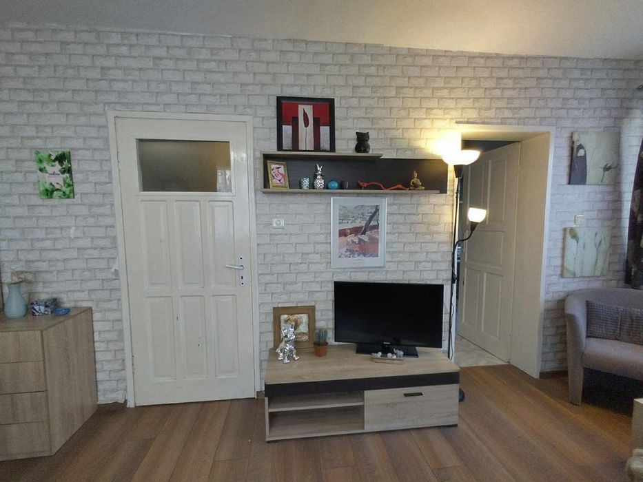 Дава се под наем Тристаен апартамент в Варна, Окръжна болница - 87 кв.м за 600 € - Снимка #2