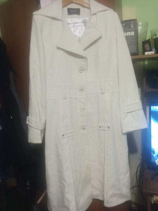 Продам пальто женское