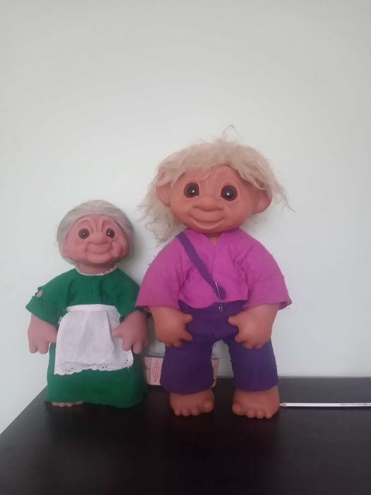 Продавам Дам тролове