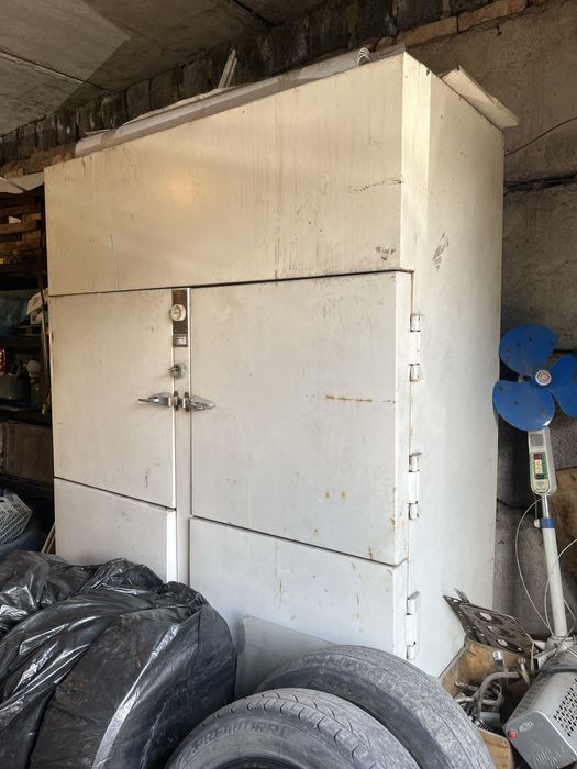 Продается холодильник самовывоз