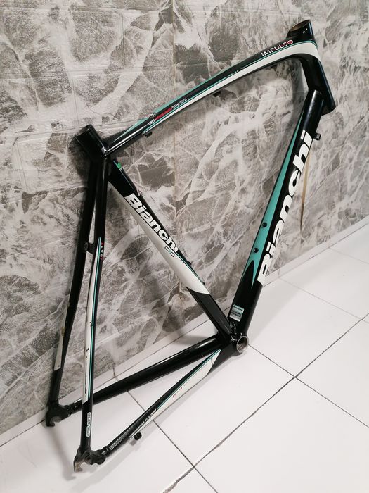 BIANCHI   Impulso Шосейна рамка