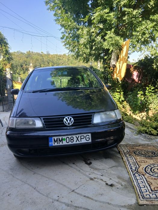 Vind  volzwagen sharan 1.9 tdi