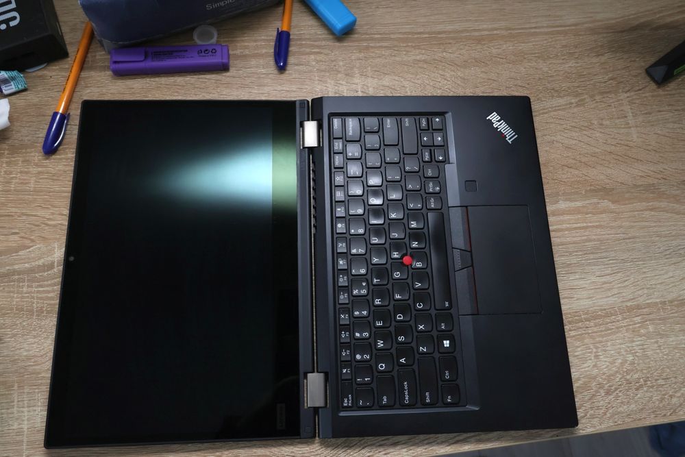 [REZERVAT]Lenovo Thinkpad Yoga L13 Touchscreen