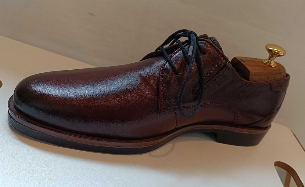 Pantofi derby 45 plain toe premium Bugatti NOI piele naturala moale
