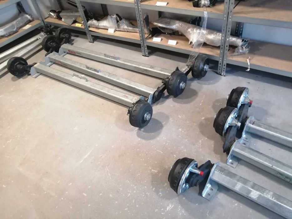 Accesorii si piese noi pentru platforme si remorci