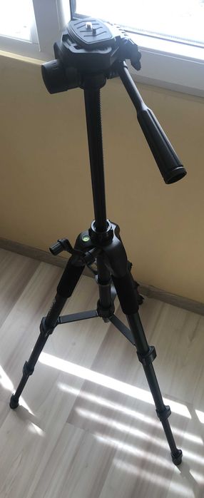 Статив  /Tripod Huepar TPD14  за лазерни нивелири, фотоапарати, камери