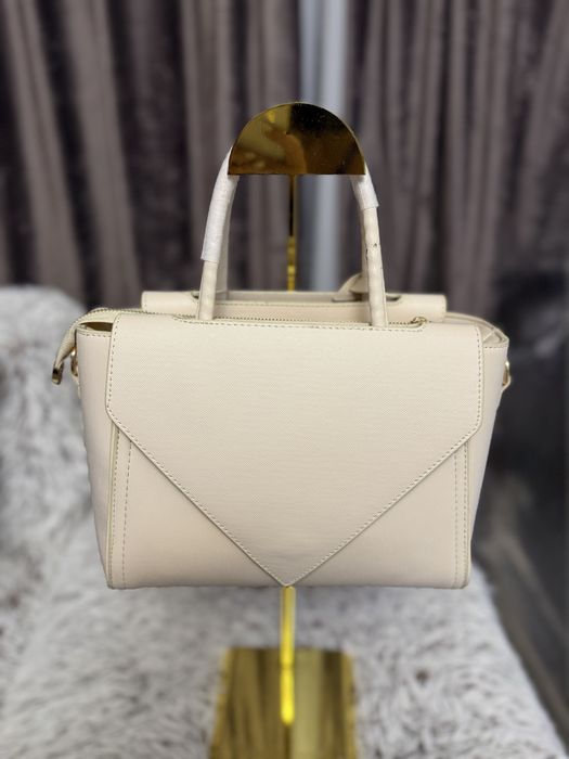 Geanta Prada Milano crem de dama