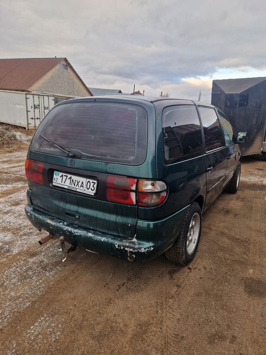 Прлдам фольксваген шаран