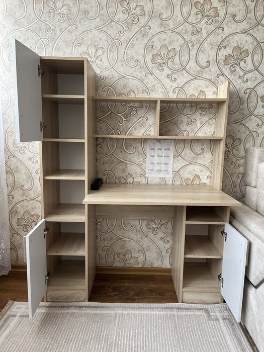 Письменный стол новый