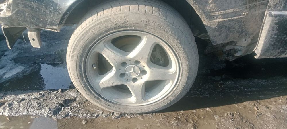 Продам титанки с резиной