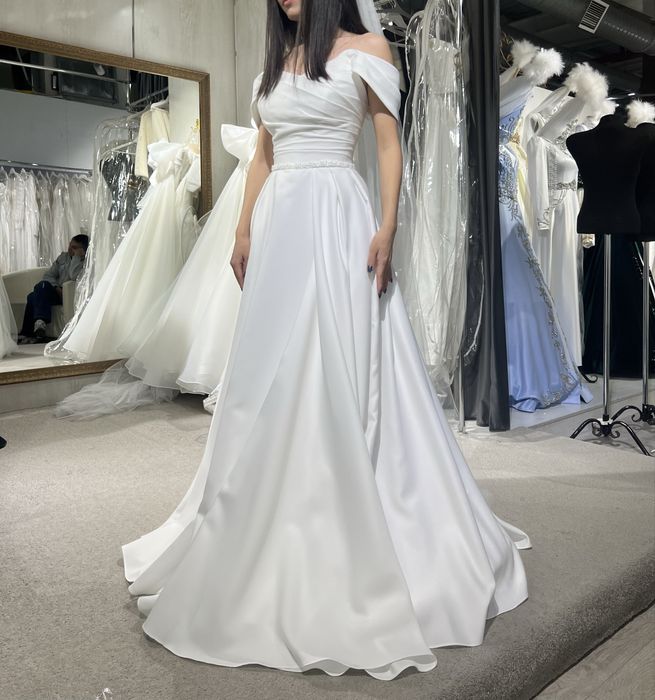 Свадебное/вечернее платье