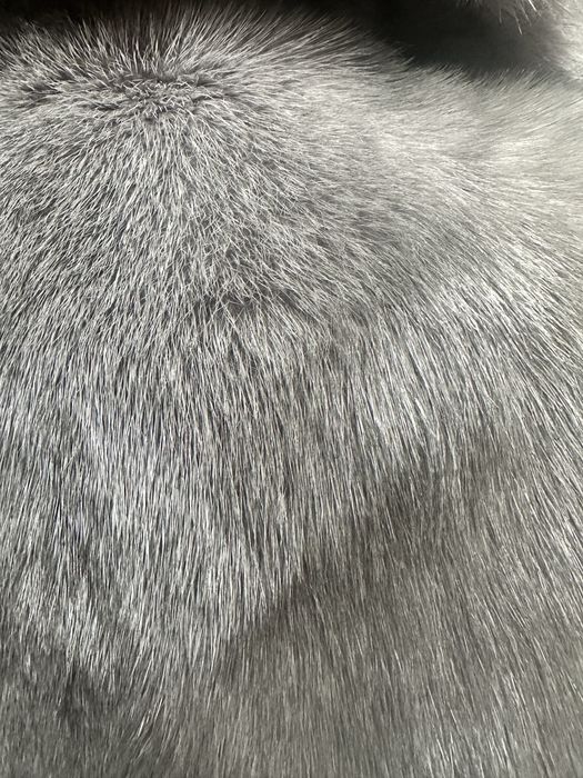 Продам шубу в хорошом состоянии