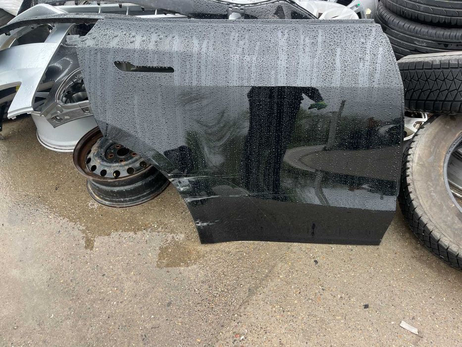 Врати Tesla Model Y