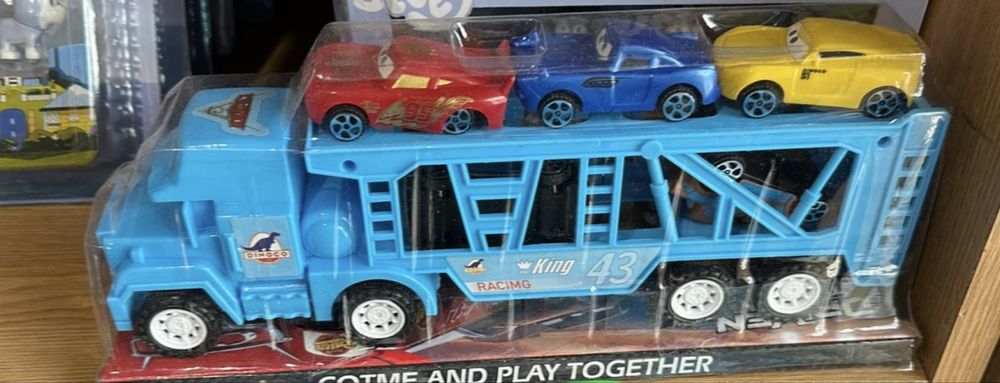 Автовоз с колички МакКуин Колите, McQueen The Cars