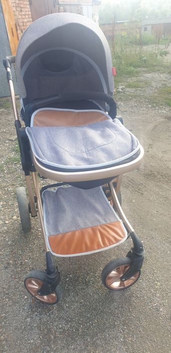 Продам детскую коляску