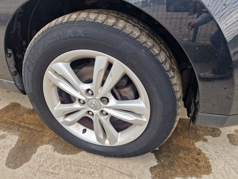 Dezmembram Hyundai ix35 2012 1.7crdi D4FD Euro 5 Manual