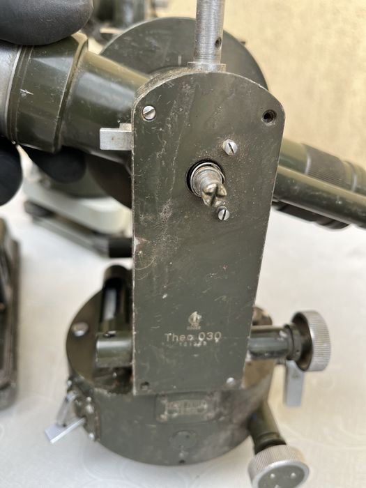 Nivelă veche de colectie optică Zeiss