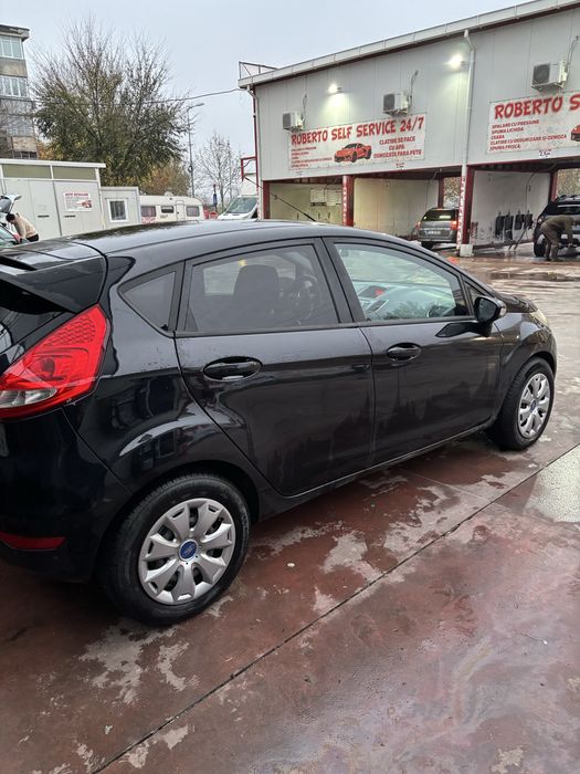 Ford fiesta 2011