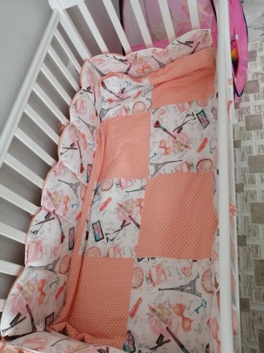 Продам детскую кроватку.