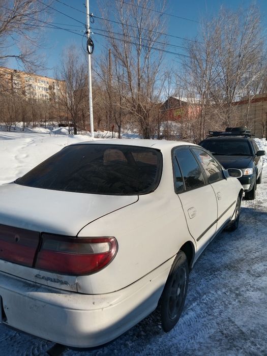 Продам машину Toyota