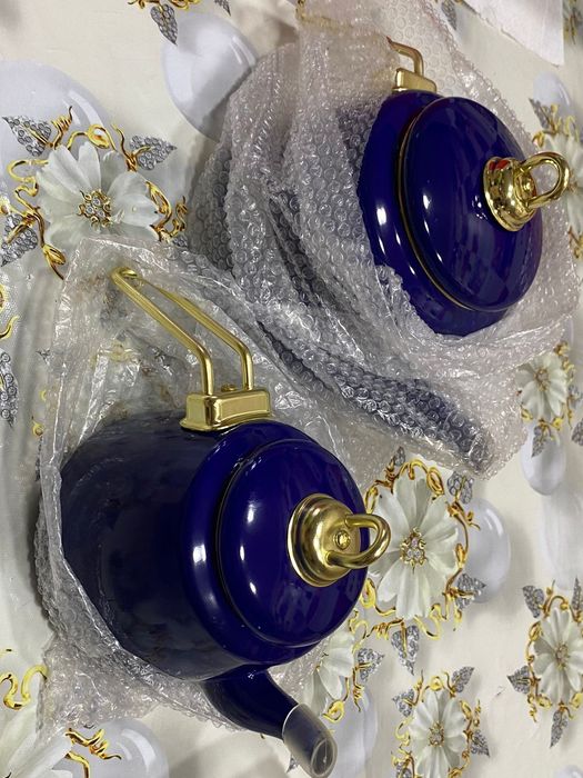 Продается набор чайника с заварником