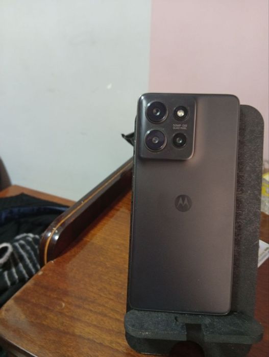 Телефон Motorola