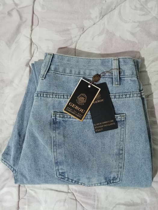 Продаются мужские джинсы