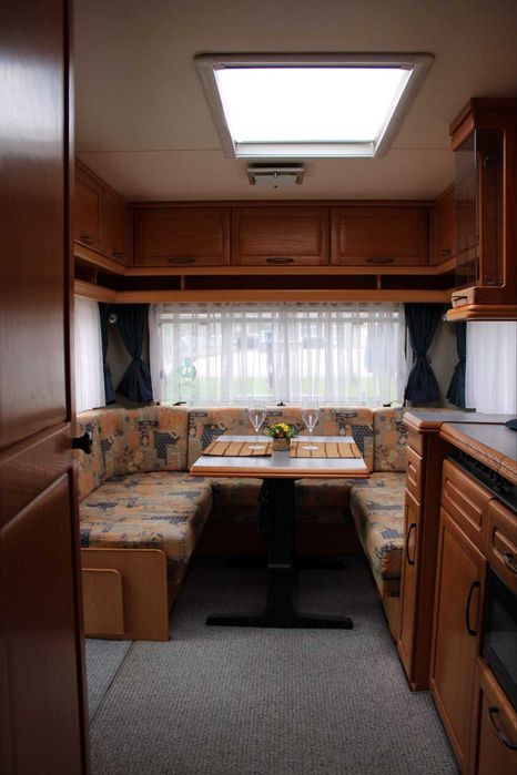 Каравана Hobby Prestige 495