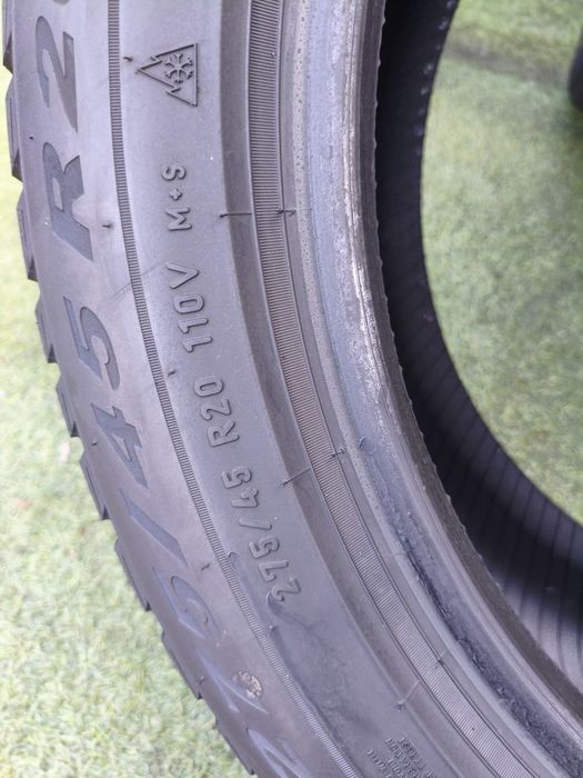 275.45.20 Pirelli