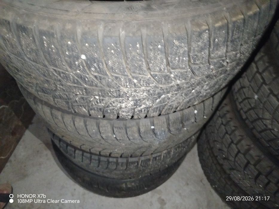 Шина Балон 225-60-R17