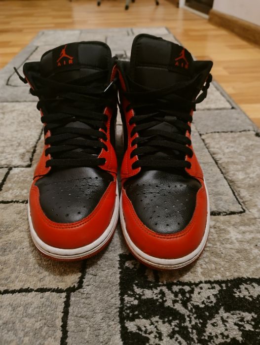 Jordan 1 mid originali