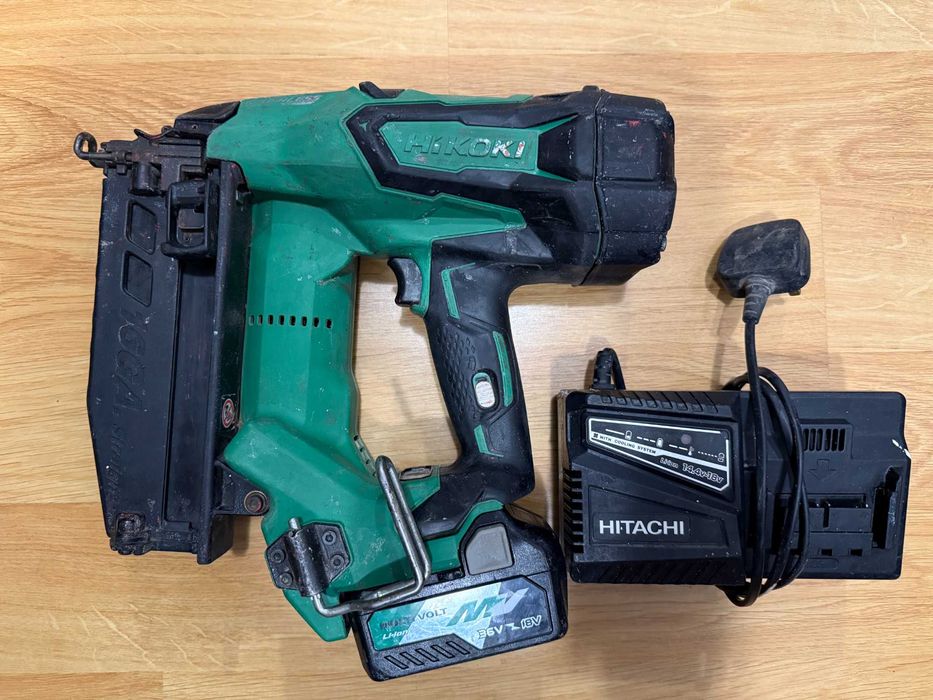 HIKOKI NT 1865DM Такер